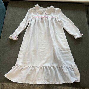 Little English Size 5 Classic with Nightgown with Pink Bow